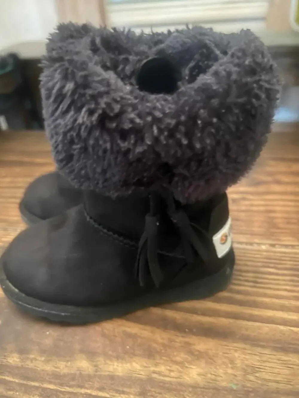 Makalu Toddler Black Winter Boots – Size 7